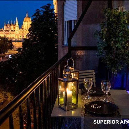 Bpr Agathe Elegant Suite With Parliament View Budapest Exterior foto