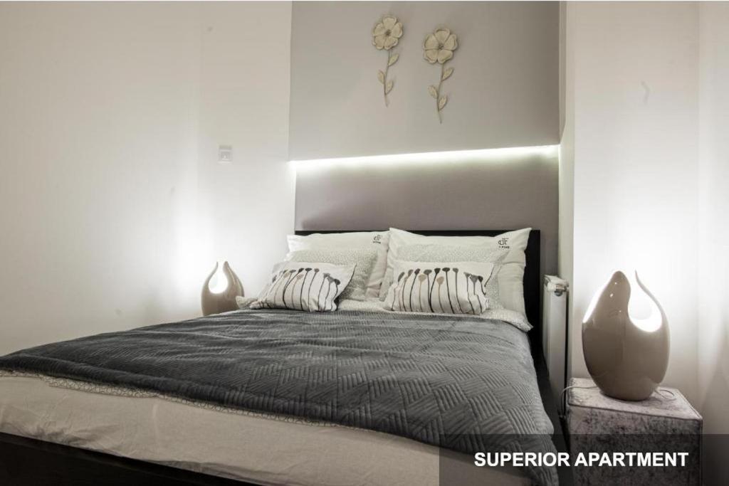 Bpr Agathe Elegant Suite With Parliament View Budapest Exterior foto