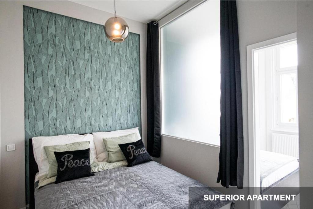 Bpr Agathe Elegant Suite With Parliament View Budapest Exterior foto